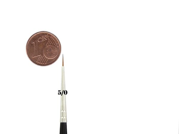 Feldherr - Kolinsky Red Sable Brush Size 5/0 | Ø 1,0mm | Visible Hair Length 6mm